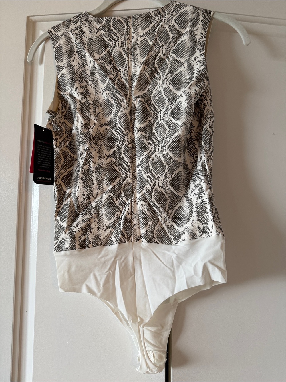 Commando Snake-Print Bodysuit - Picture 3 of 6